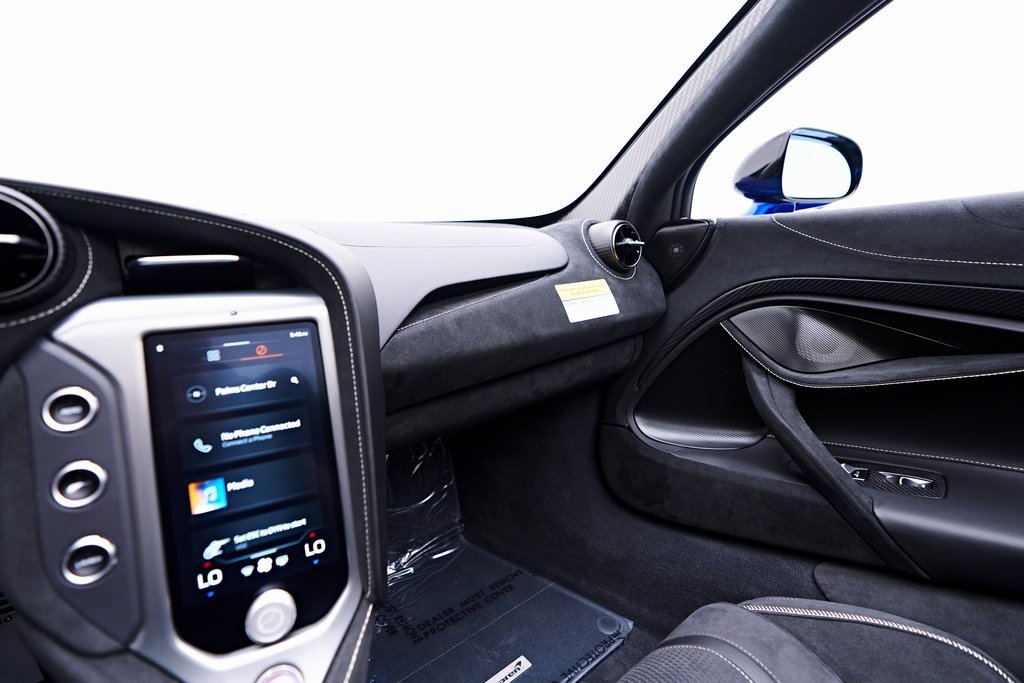 Used 2024 McLaren 750S Spider image 90