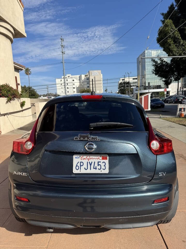 Used 2011 Nissan Juke SV FWD image 36