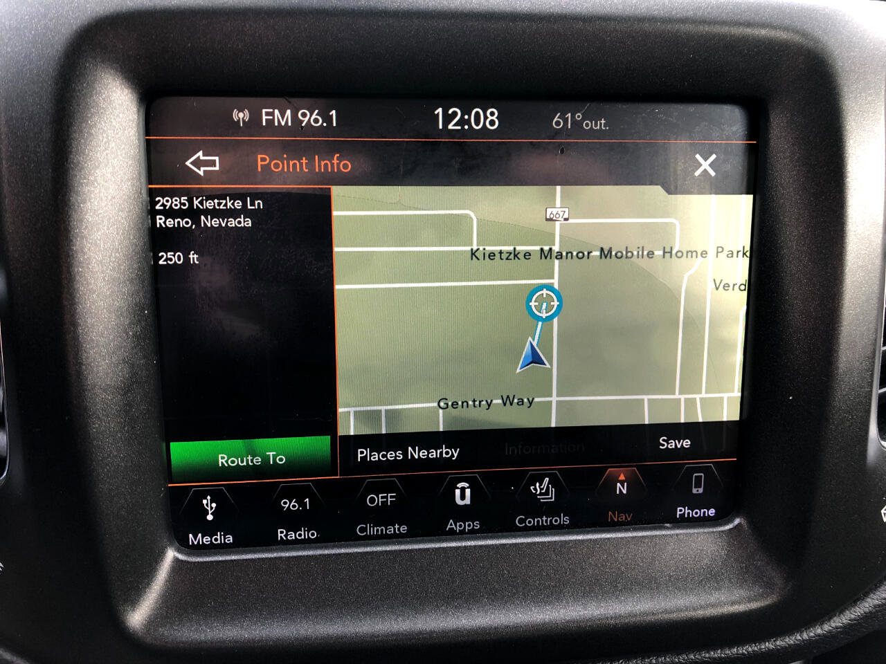 Used 2018 Jeep Compass Trailhawk w/ Leather Interior Group image 17