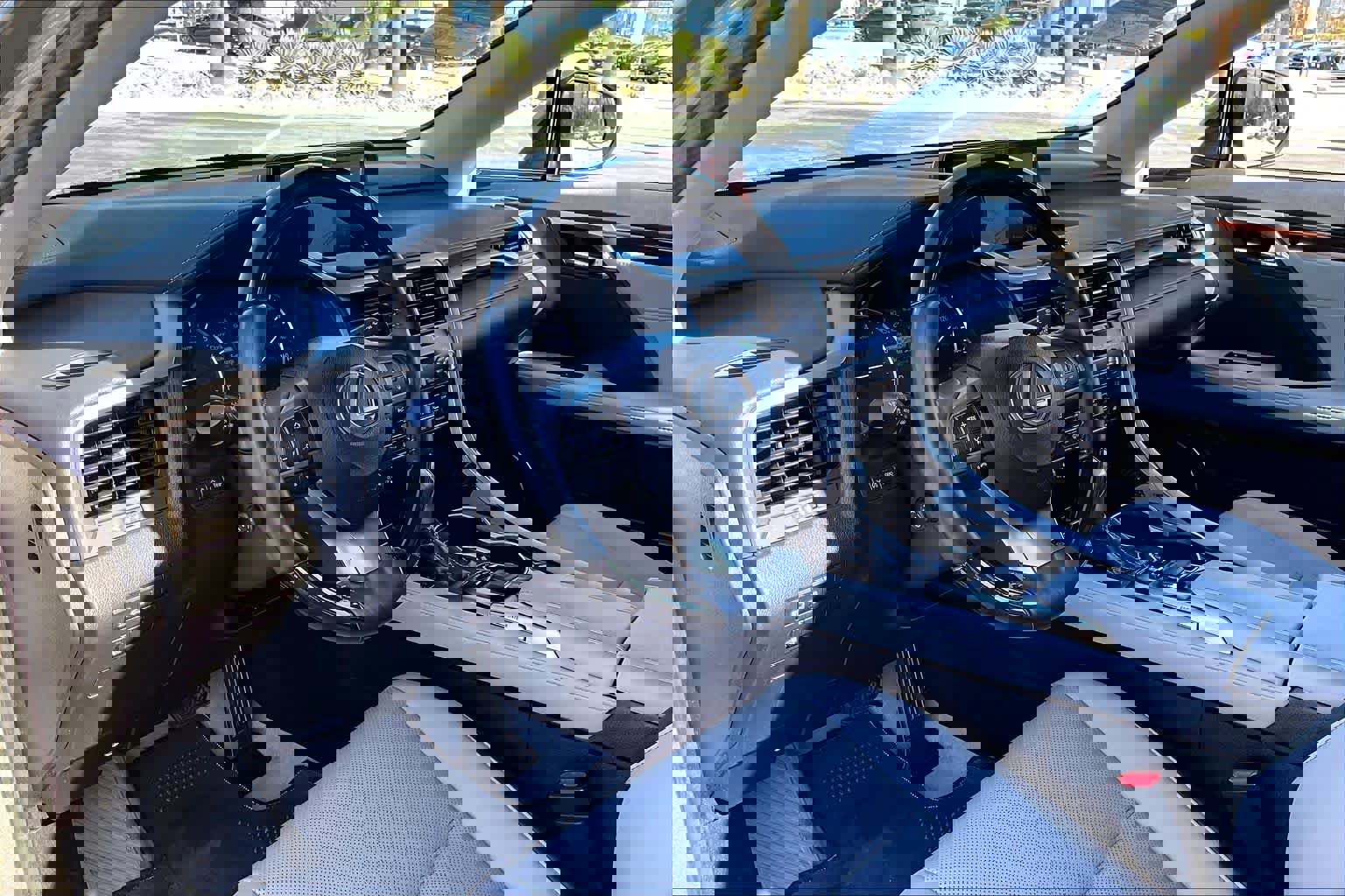 Used 2017 Lexus RX 350 FWD w/ Premium Package image 16