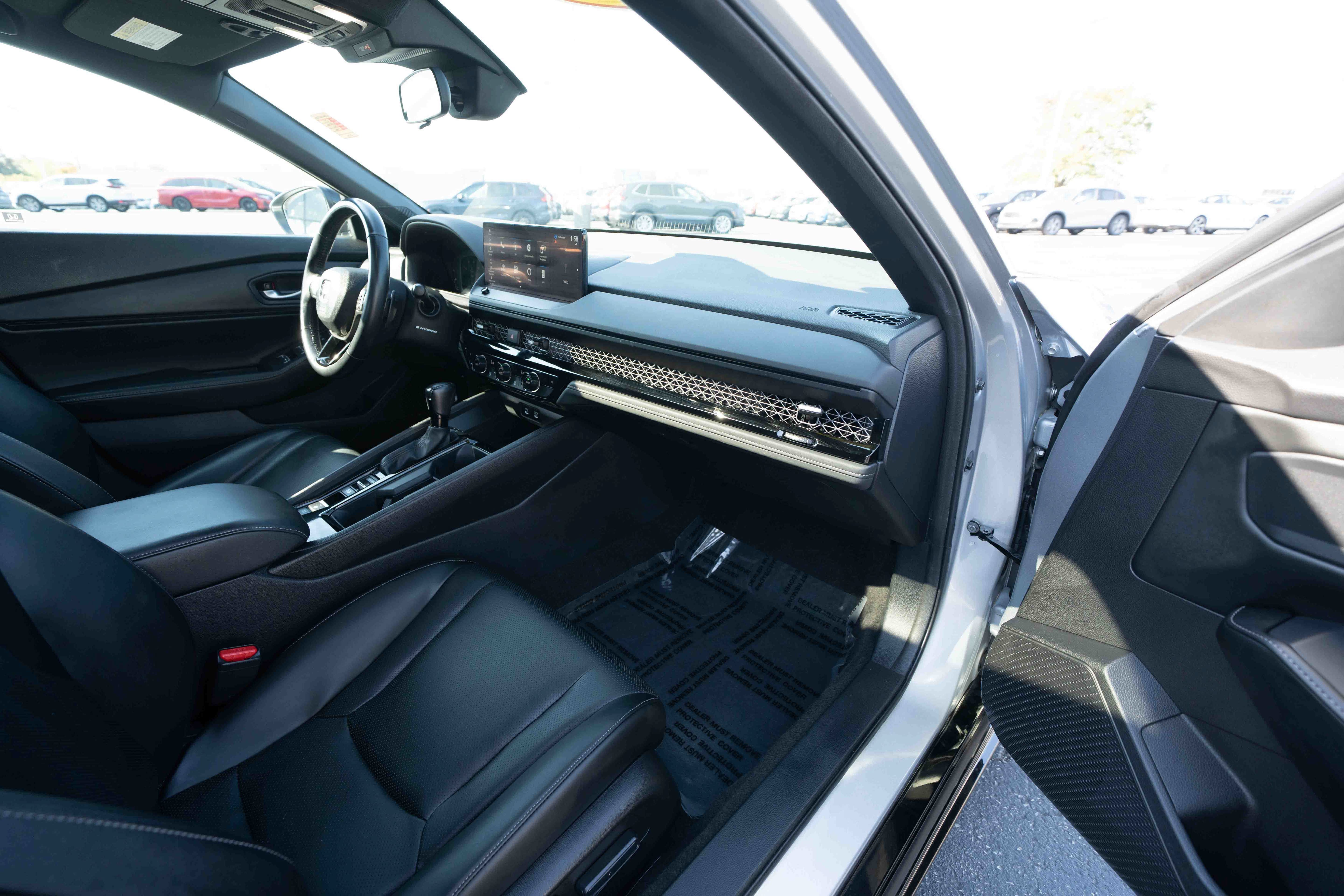 Used 2024 Honda Accord Sport image 25
