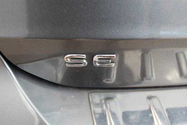 Used 2022 Volkswagen Taos SE w/ Panoramic Sunroof Package image 25