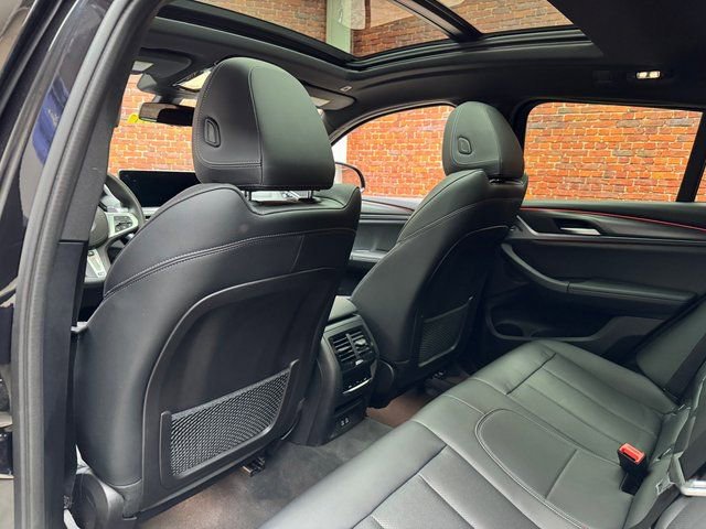 Certified 2023 BMW X4 xDrive30i w/ M Sport Package image 24