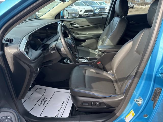 Certified 2025 Buick Encore GX Sport Touring w/ Comfort Package image 14