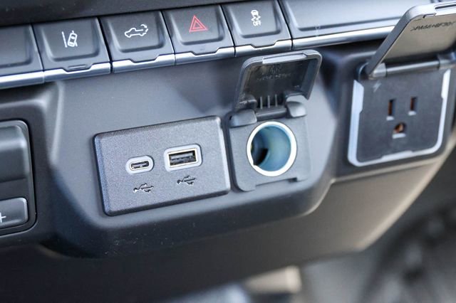 New 2026 GMC Sierra 3500 Pro AWD/4WD image 21
