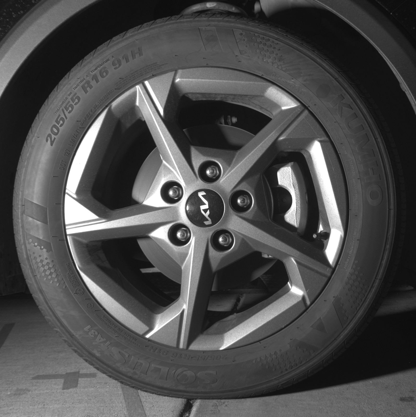 Used 2025 Kia K4 LXS image 13