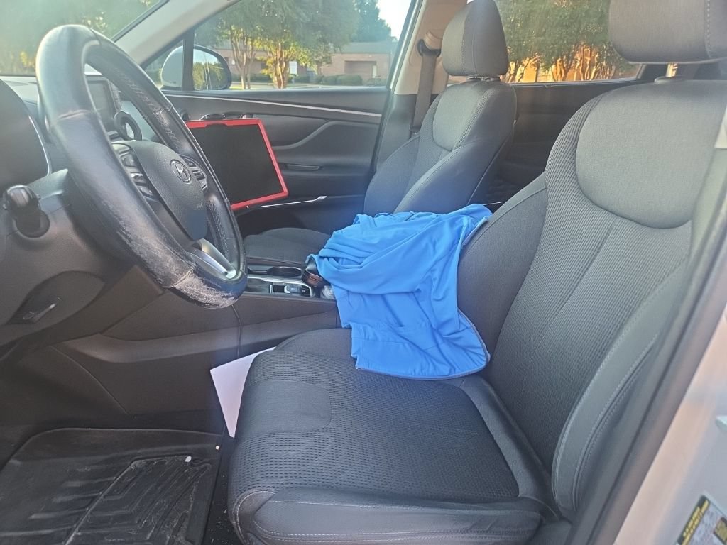 Used 2019 Hyundai Santa Fe SEL FWD image 27