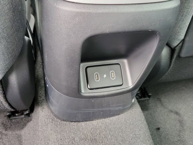 Used 2026 Hyundai Elantra Limited image 19