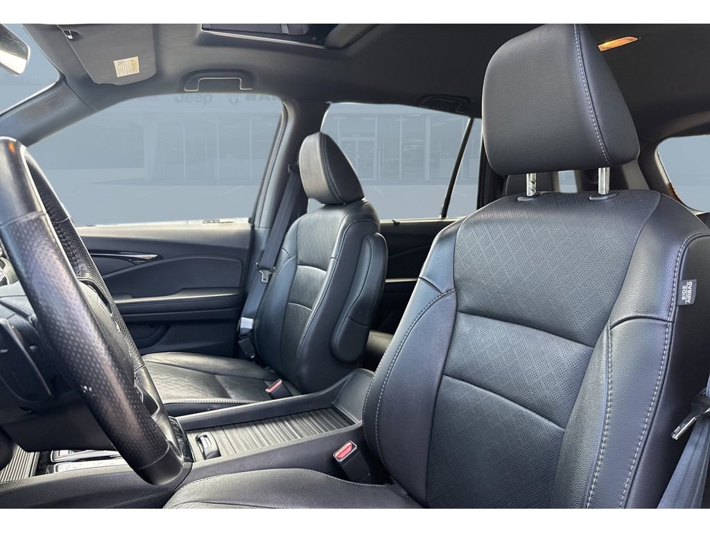 Used 2022 Honda Passport Elite image 11