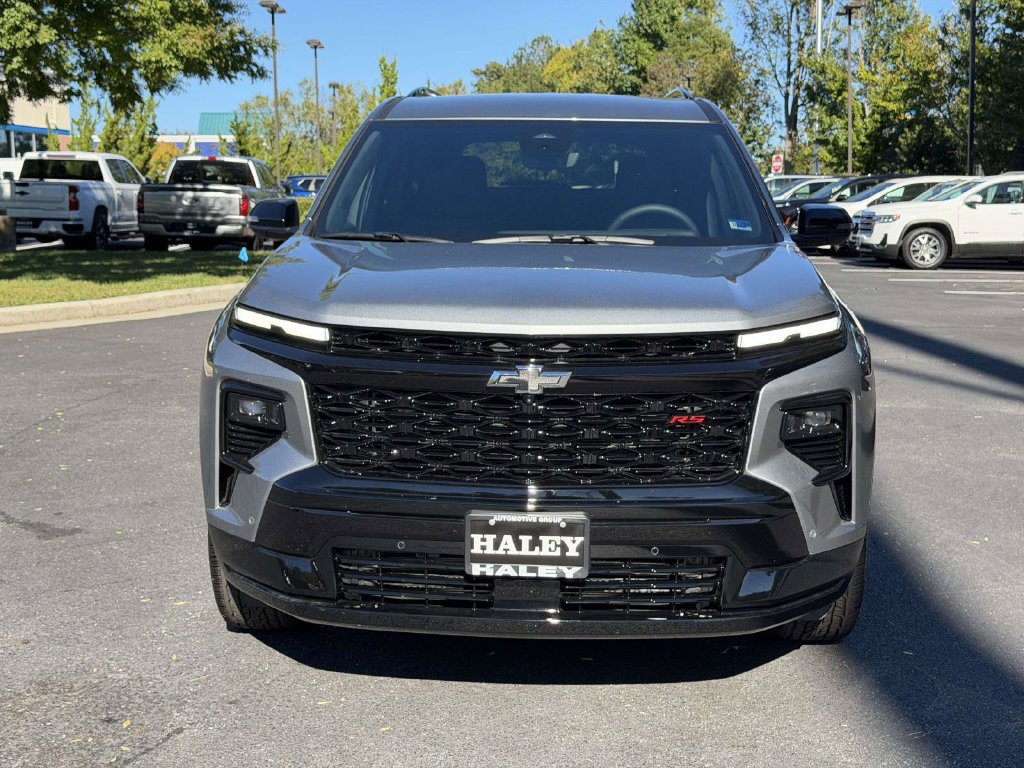 New 2027 Chevrolet Traverse RS w/ LPO, Floor Liner Package AWD/4WD image 24