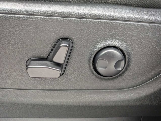 Used 2023 RAM 1500 Big Horn AWD/4WD image 19
