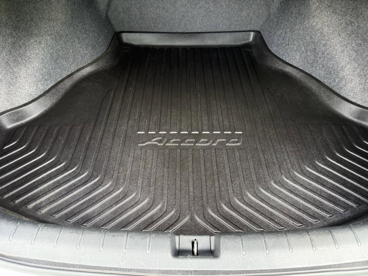 Used 2014 Honda Accord EX-L image 13