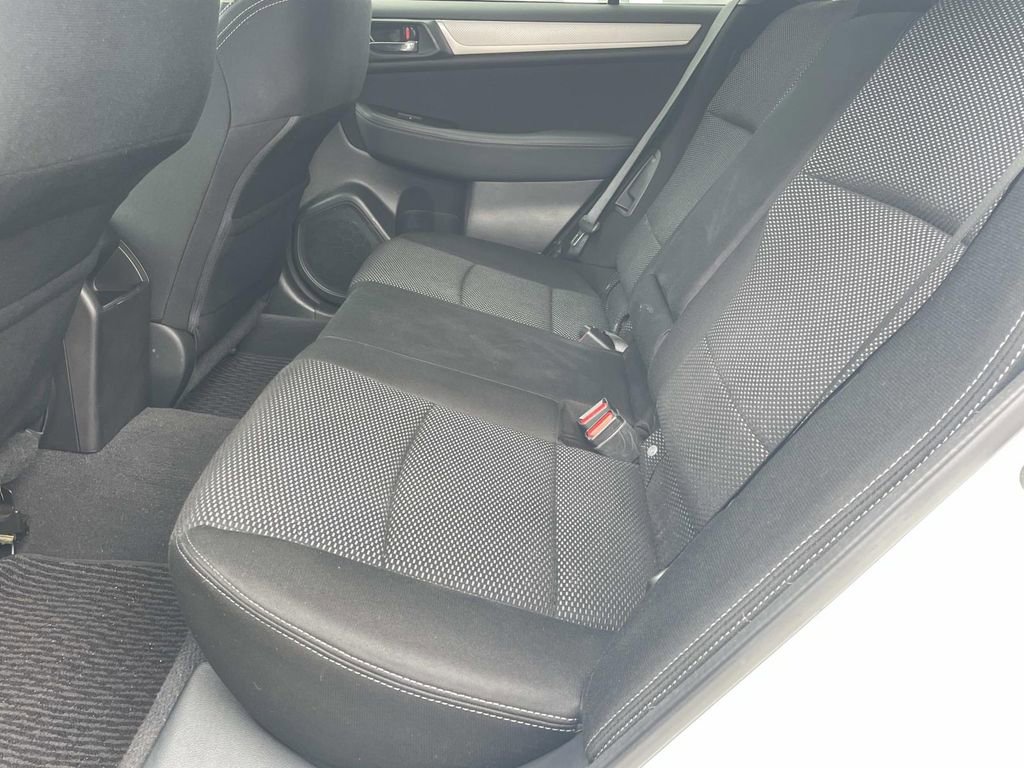 Used 2017 Subaru Outback 2.5i Premium AWD/4WD image 13