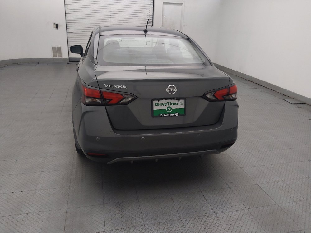 Used 2020 Nissan Versa S FWD image 6