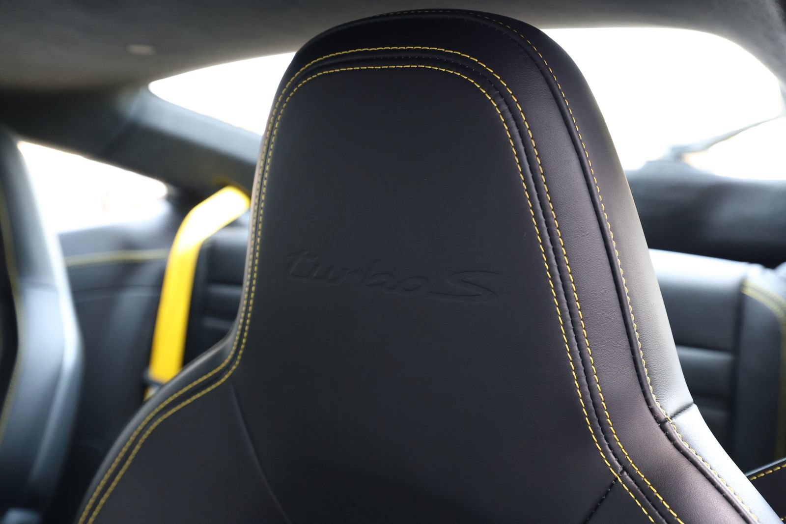 Used 2021 Porsche 911 Turbo S AWD/4WD image 30