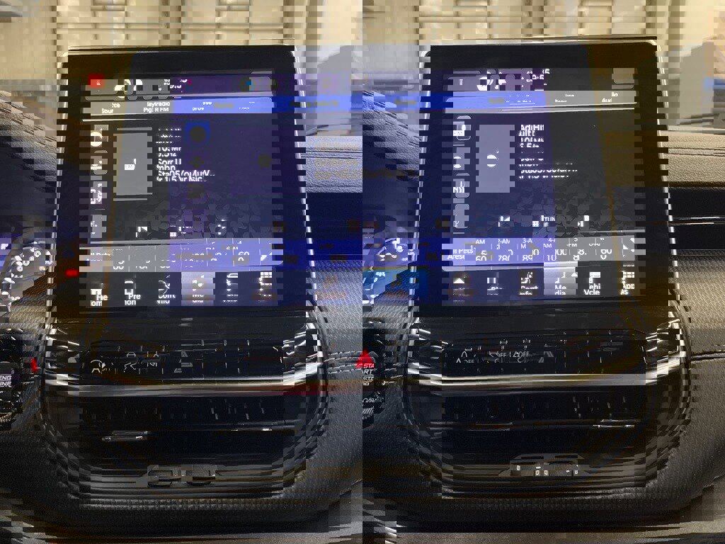 Used 2022 Jeep Compass Latitude image 21