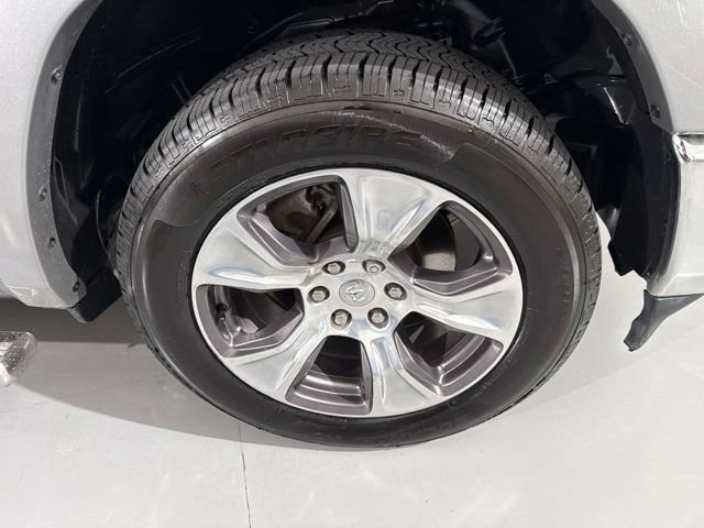 Used 2022 RAM 1500 Laramie AWD/4WD image 11
