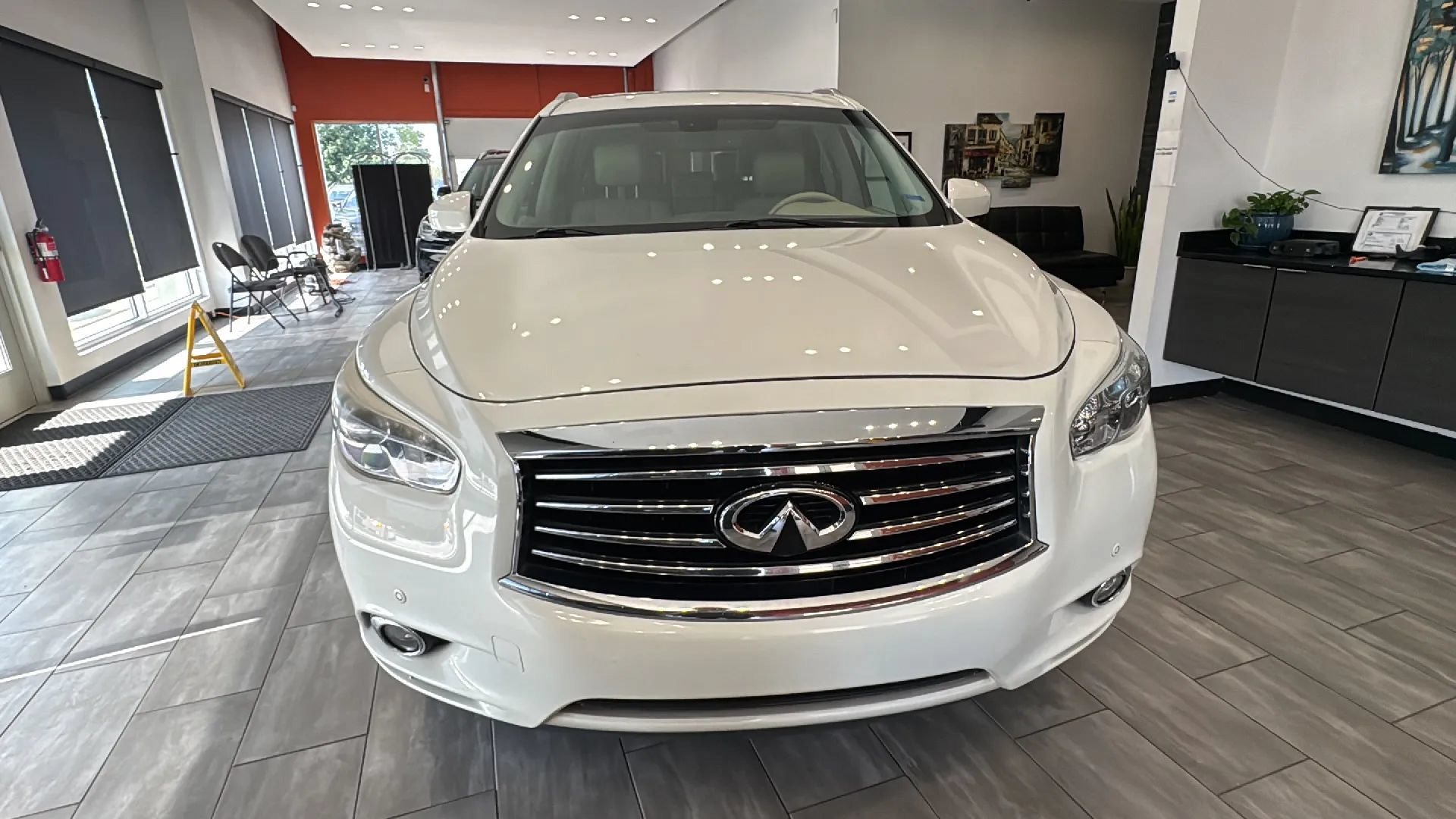 Used 2014 INFINITI QX60 FWD w/ Premium Plus Package image 6