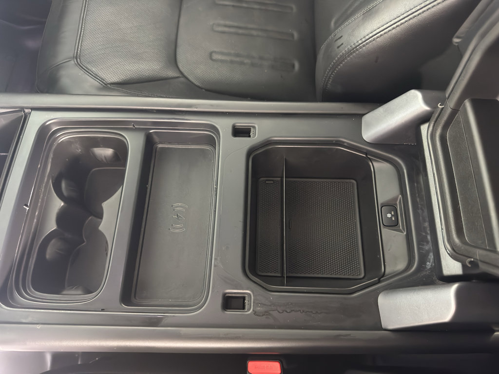 Used 2020 Land Rover Defender 110 HSE AWD/4WD image 29