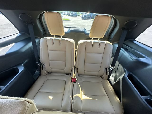 Used 2016 Ford Explorer Limited FWD image 26