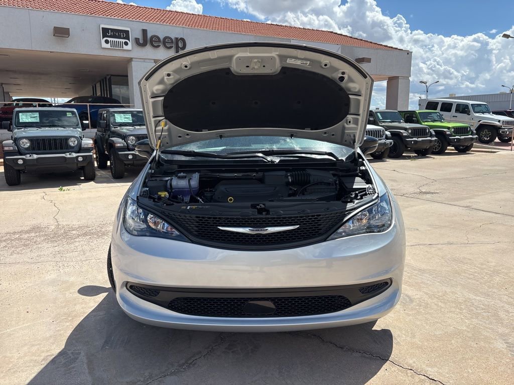 New 2026 Chrysler Voyager LX FWD image 53