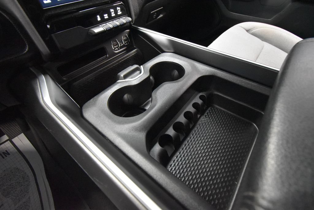 Used 2020 RAM 1500 Big Horn AWD/4WD image 18