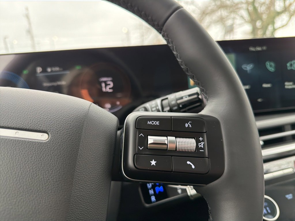 New 2026 Hyundai Santa Fe SE image 38