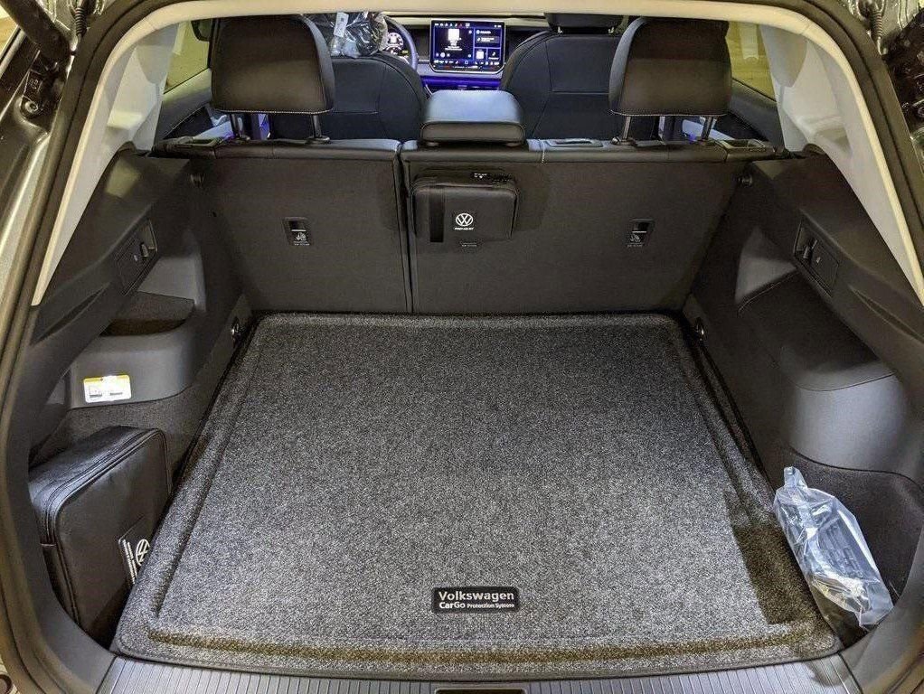 New 2026 Volkswagen Tiguan SE AWD/4WD image 26