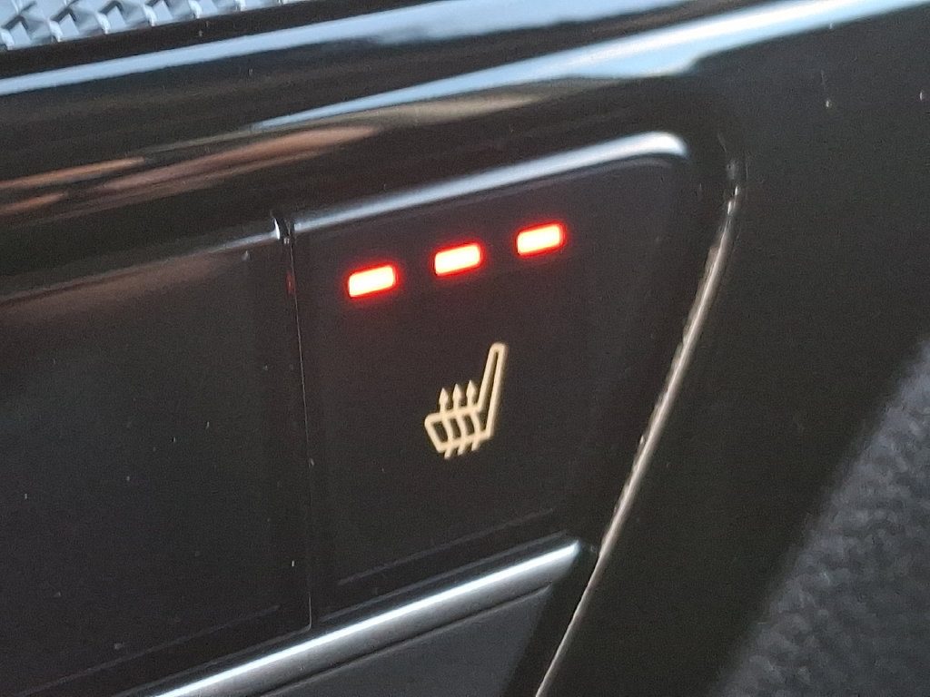 Used 2025 Honda CR-V EX-L image 26