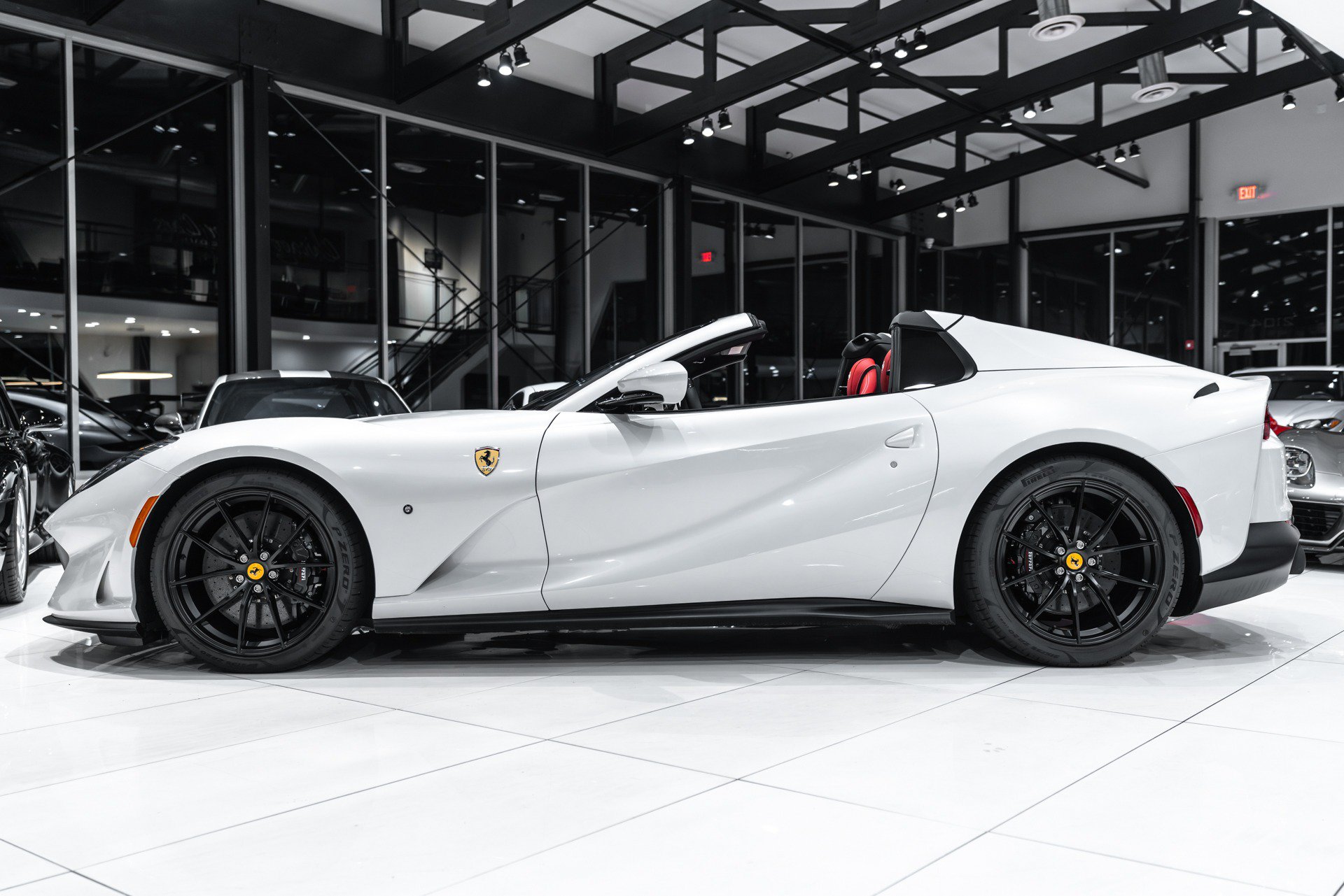 Used 2023 Ferrari 812 GTS RWD image 39