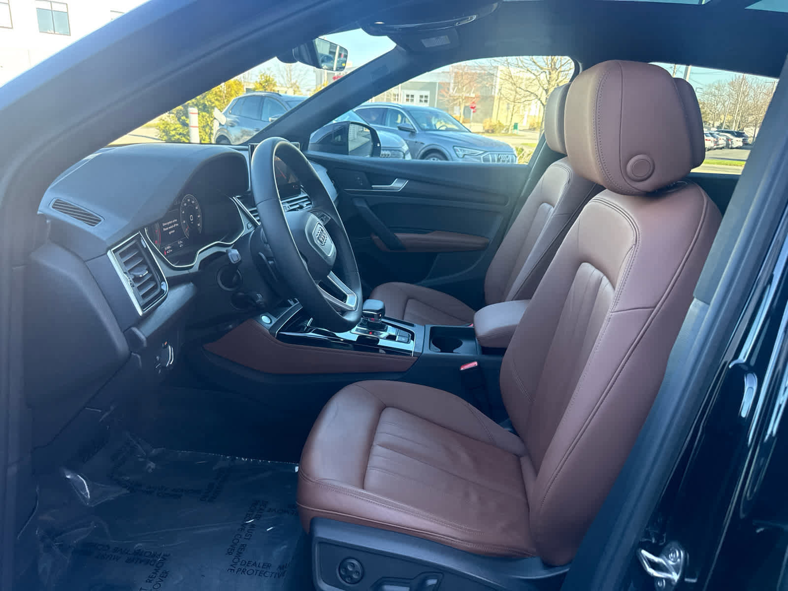 Used 2023 Audi Q5 2.0T Premium Plus w/ Premium Plus Package image 8