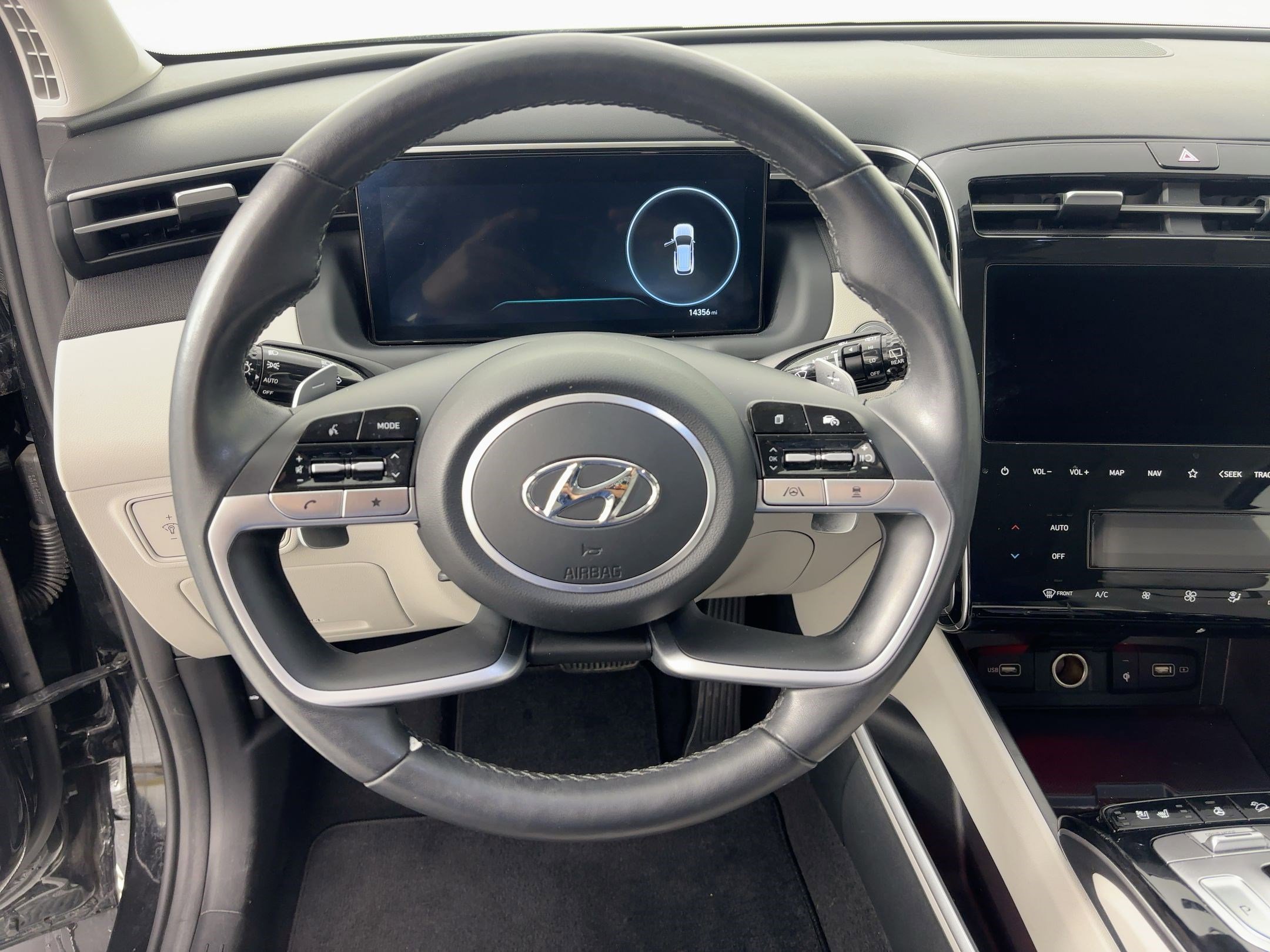 Used 2024 Hyundai Tucson Limited image 22