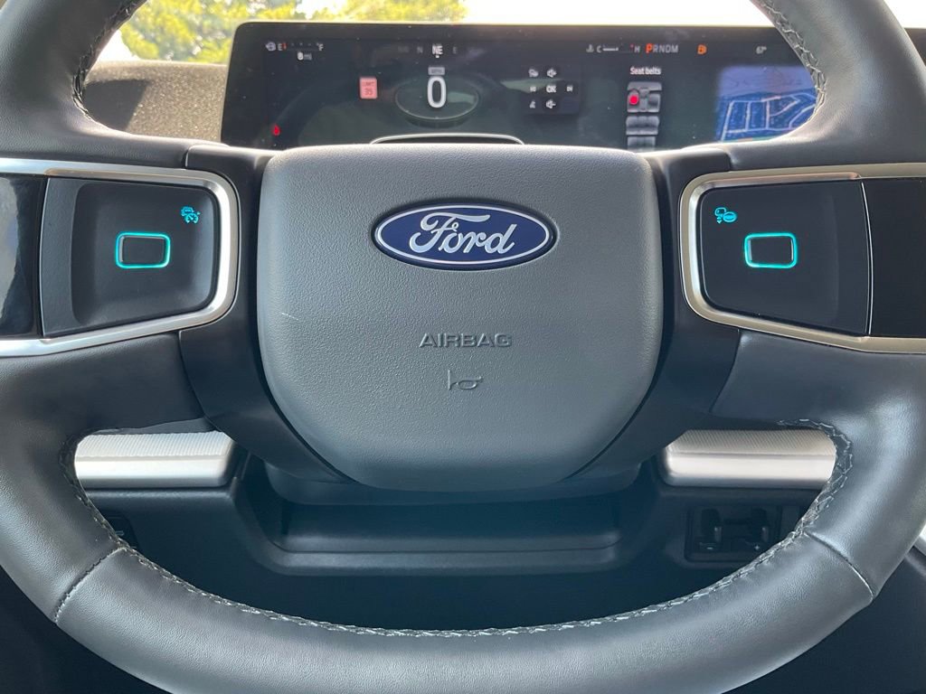 Used 2025 Ford Expedition Max Active AWD/4WD image 58