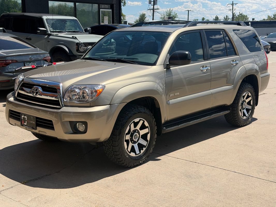 Used 2008 Toyota 4Runner SR5 AWD/4WD image 16