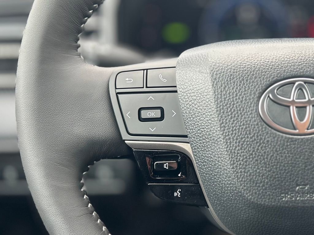 New 2026 Toyota Camry SE w/ Convenience Package image 9