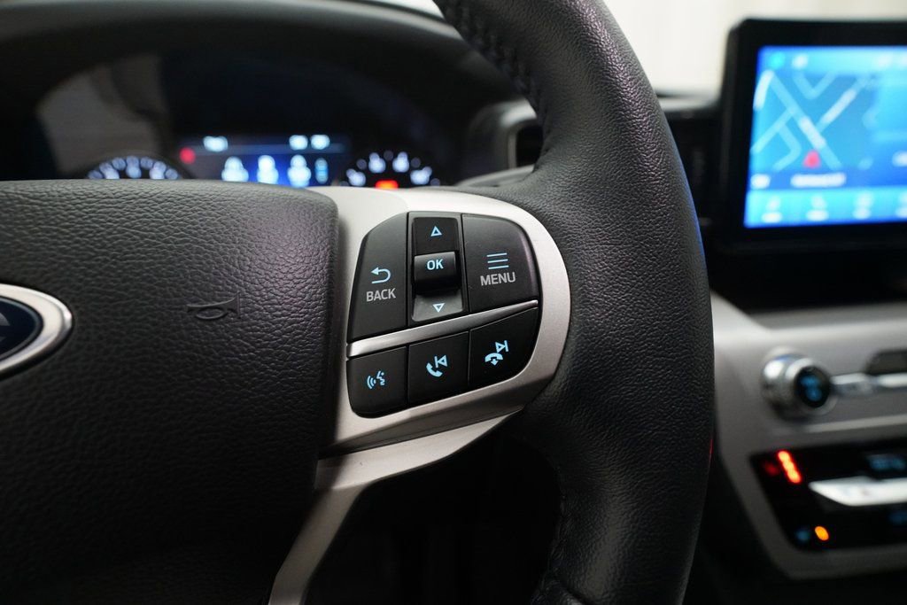 Used 2023 Ford Explorer XLT w/ Equipment Group 202A image 20