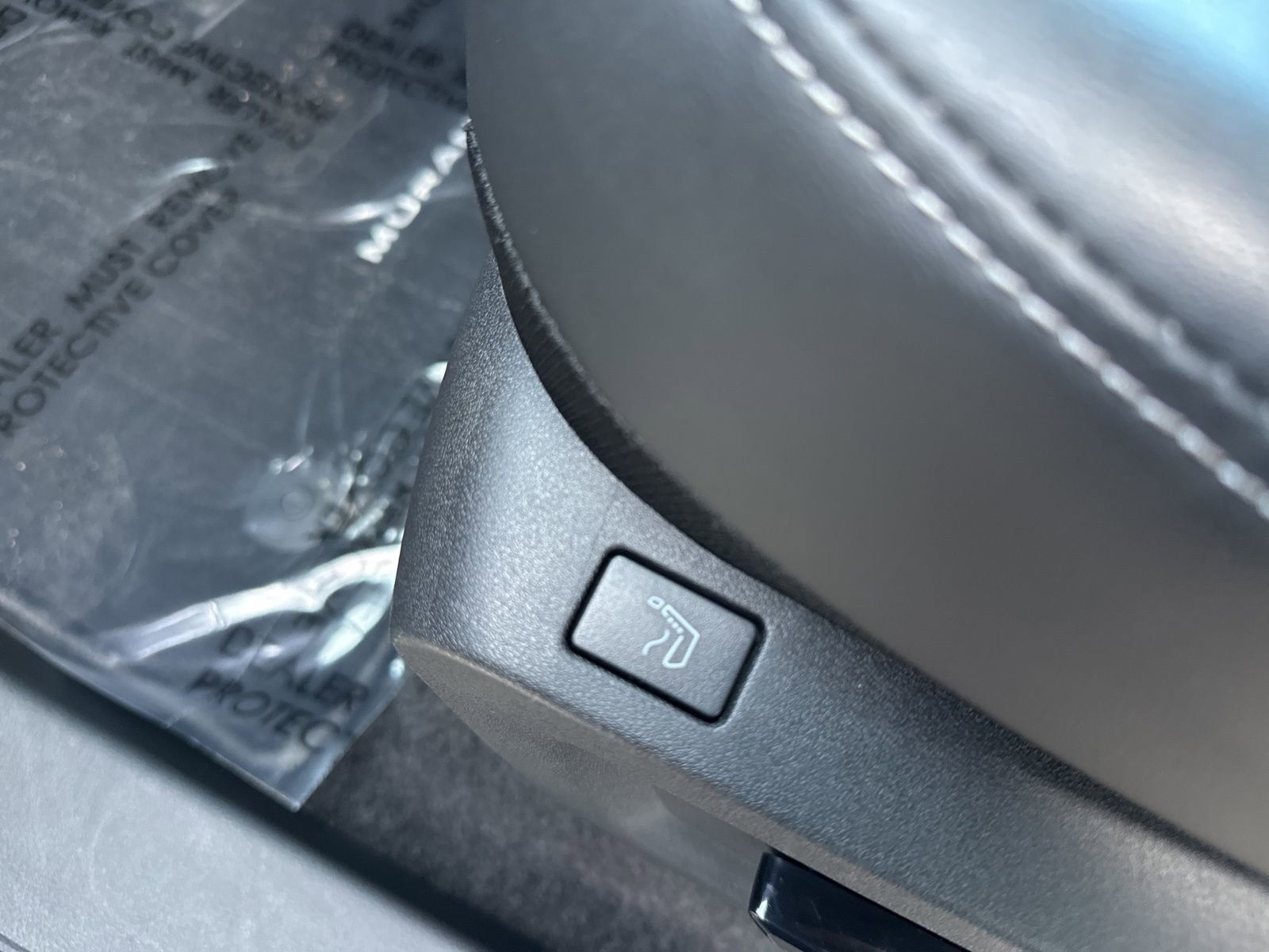 Used 2025 Nissan Murano Platinum w/ Cargo Package image 14