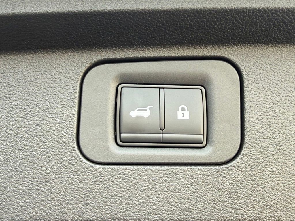 Used 2025 INFINITI QX80 Pure image 48