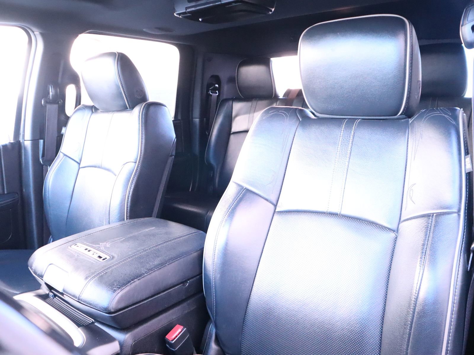 Used 2017 RAM 2500 Limited image 26