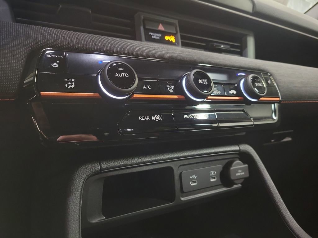 Used 2026 Honda Passport TrailSport image 16