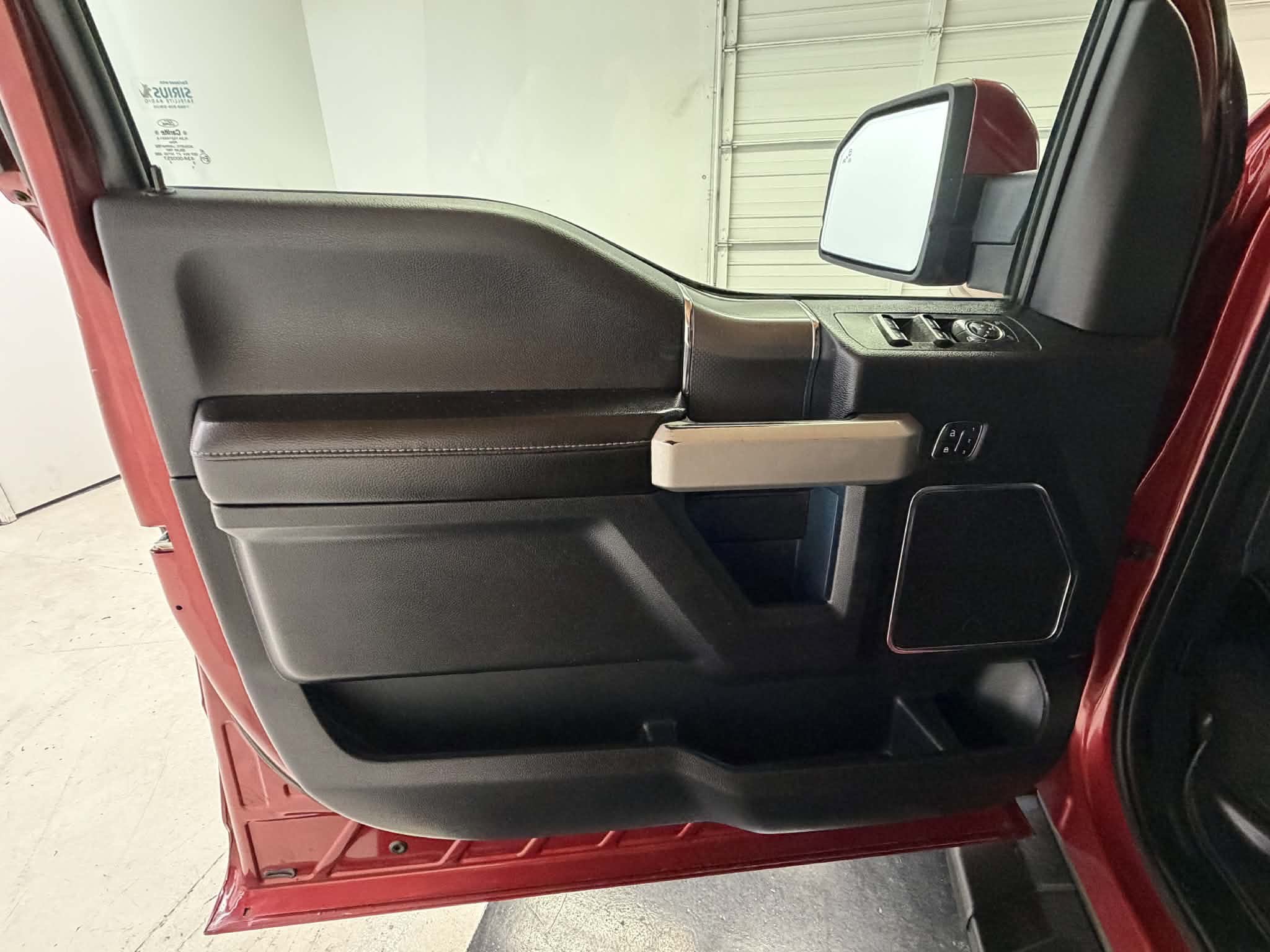 Used 2015 Ford F150 Lariat AWD/4WD image 25