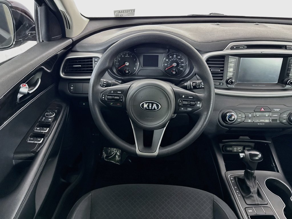 Used 2018 Kia Sorento FWD image 21