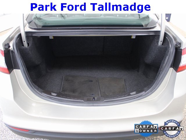 Used 2015 Ford Fusion S image 5