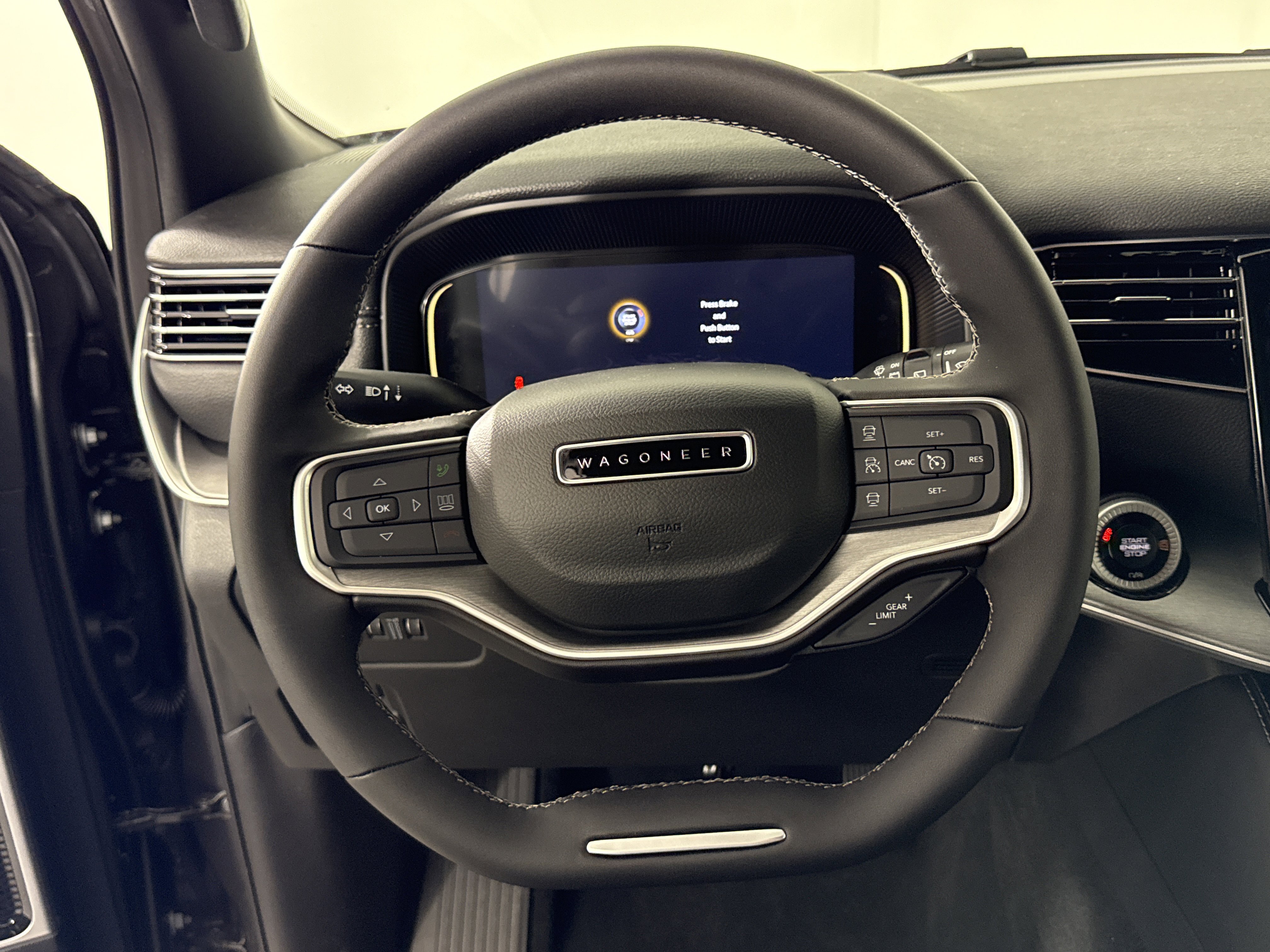 New 2025 Jeep Wagoneer L Series III w/ Quick Order Package 25C Super image 13