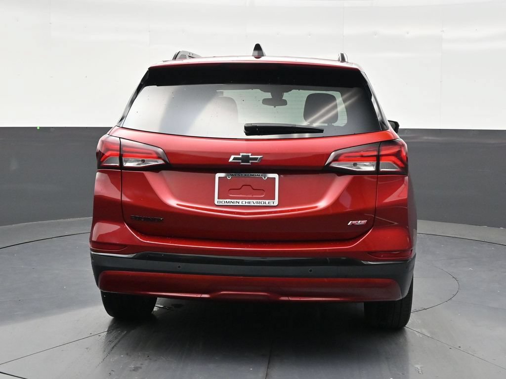 Used 2024 Chevrolet Equinox RS FWD image 4