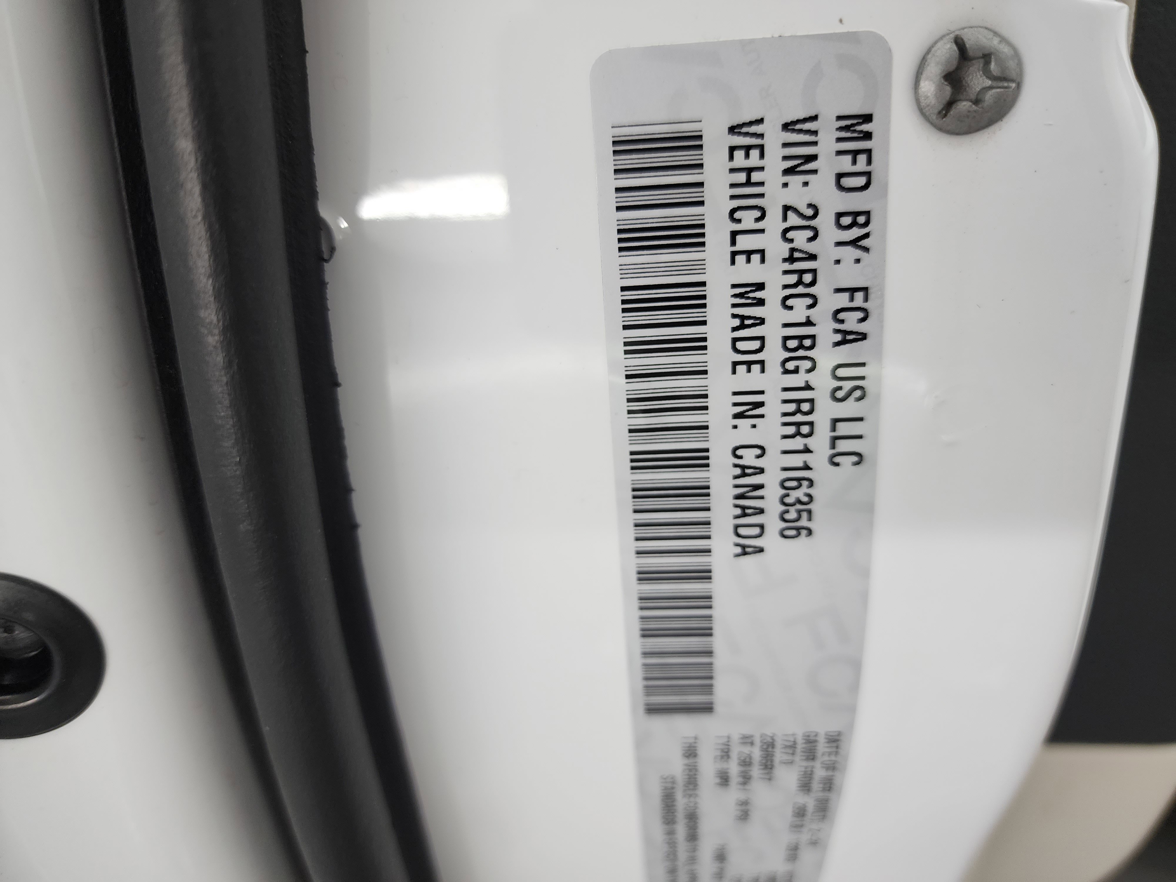 Used 2024 Chrysler Pacifica Touring-L image 64