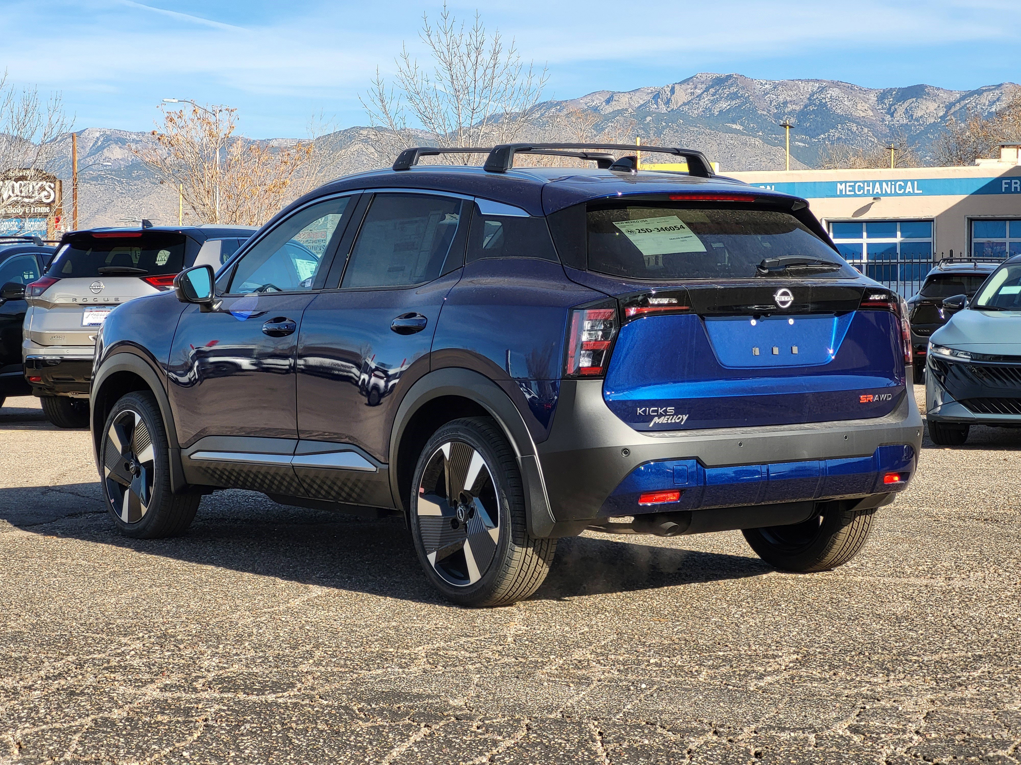 New 2026 Nissan Kicks SR image 4