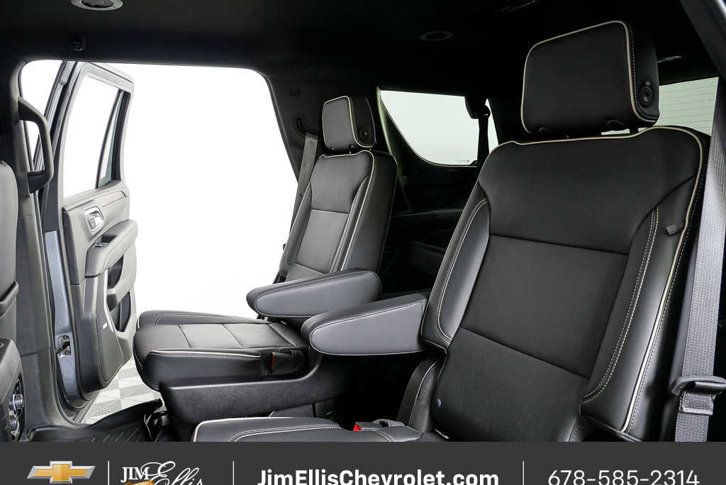Used 2021 Chevrolet Tahoe Premier AWD/4WD image 21