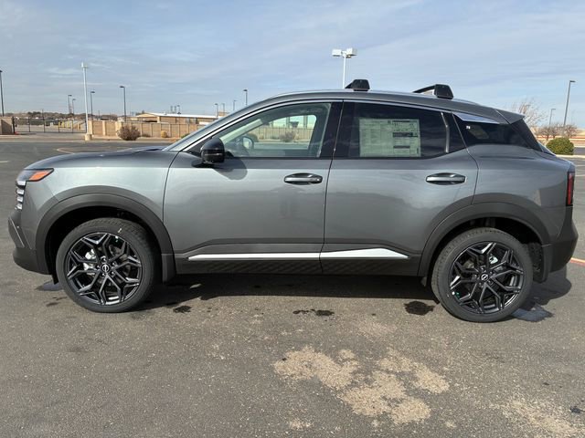New 2026 Nissan Kicks SR image 3