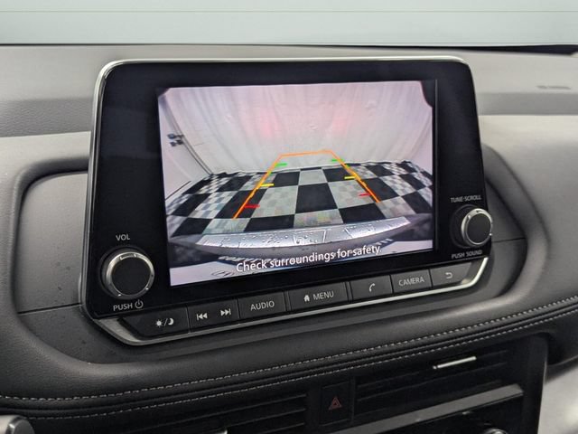 Certified 2026 Nissan Rogue SV FWD image 24